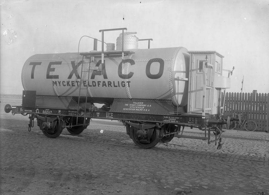 SJ Q12 502117.jpg