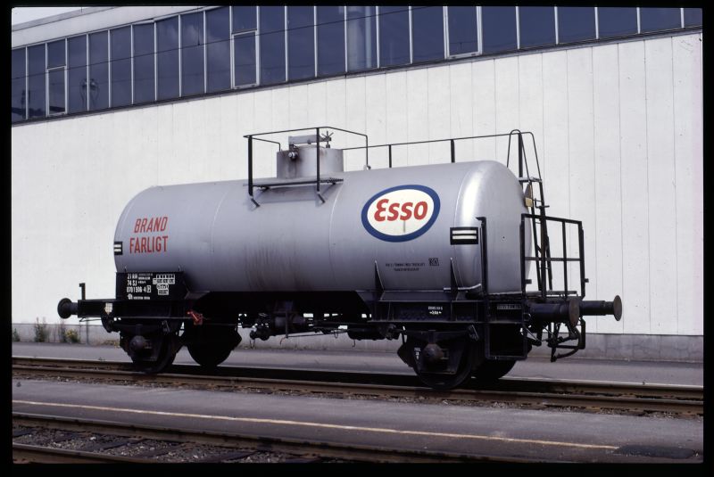 Fil:SJ Uh Esso.jpg
