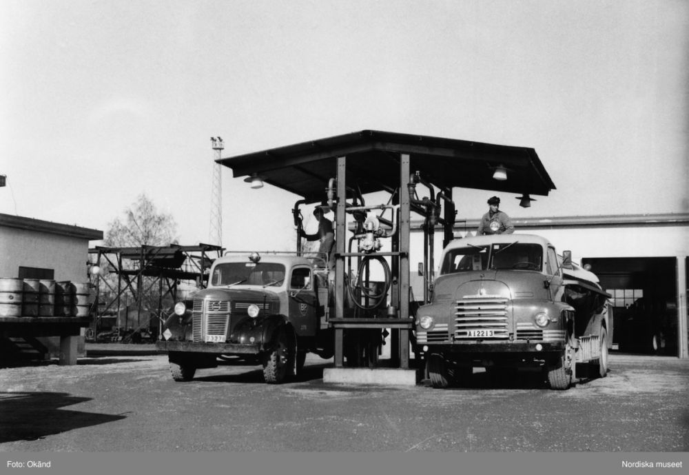 Uppsala BP-depå lastning.jpg